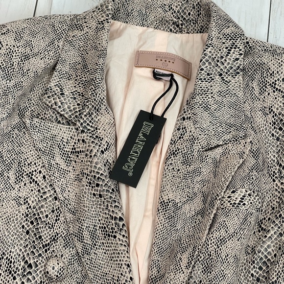 Blank NYC Anniversary Pink Snake Skin Blazer - Picture 3 of 8